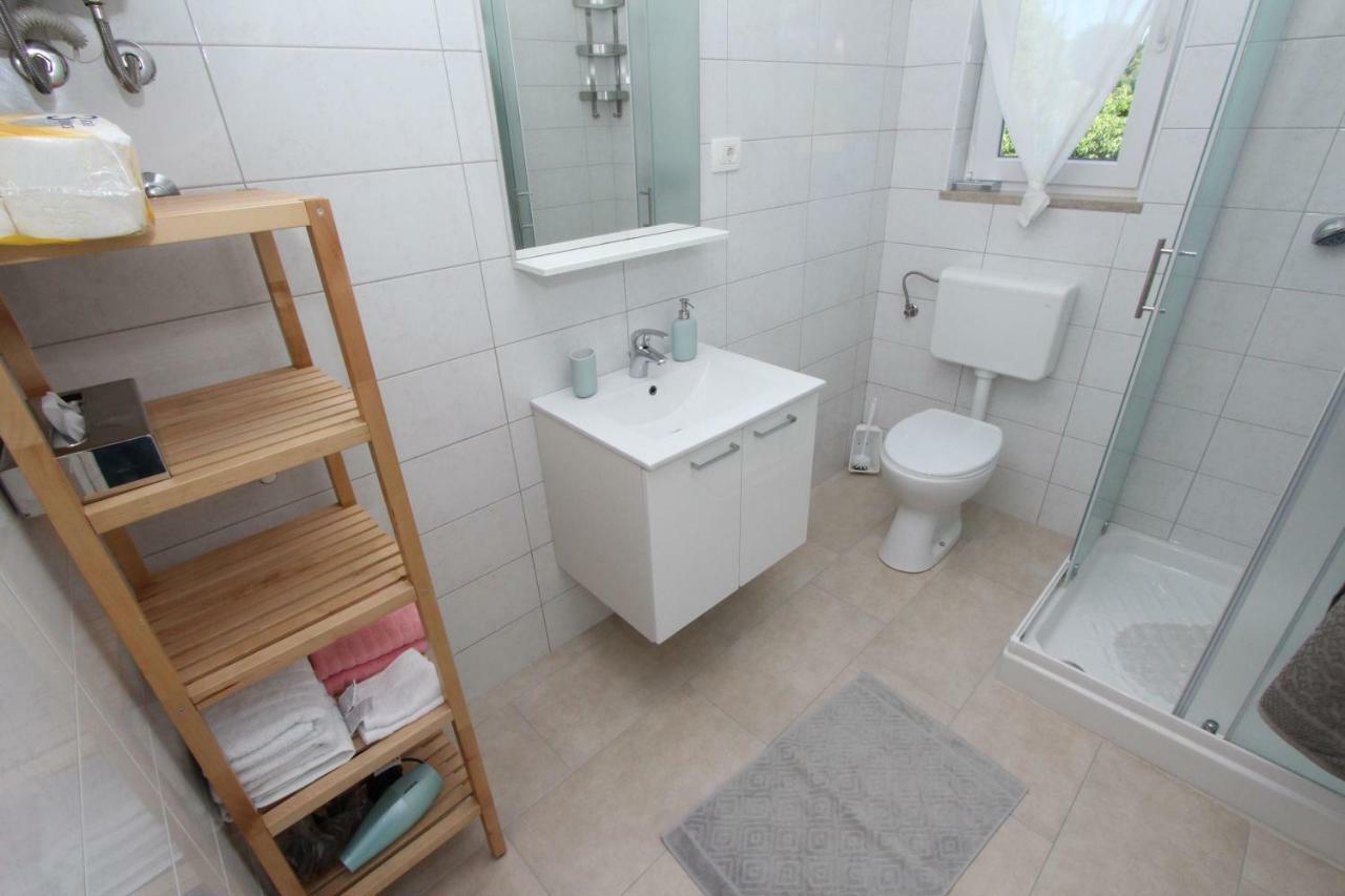 Apartment Diego & Fabio Ровінь Екстер'єр фото