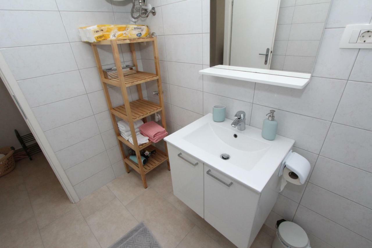 Apartment Diego & Fabio Ровінь Екстер'єр фото